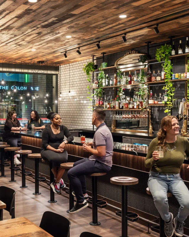 As warm weather approaches, we’re excited to drink up some summertime at our favorite bars in the city. 

A spot we find ourselves returning to again and again - Pressed Café at the Prudential. Operating as a café by day and a bar by night, this dimly lit and moody lounge is perfect for unwinding after work, a date or meeting up with friends during a night out.

Client partner: Pressed Café
📸: Anton Grassl